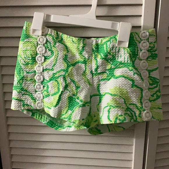 Vintage style lily Pulitzer shorts 70s style - Picture 1 of 3